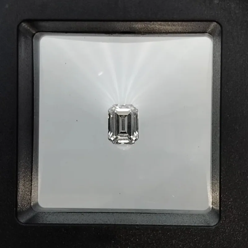 Moissanite: The Gemstone of Brilliance, Durability, and Ethical Elegance