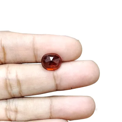 Hessonite (Gomed)- 3.79 Carat (4.16 Ratti) - Origin - Africa