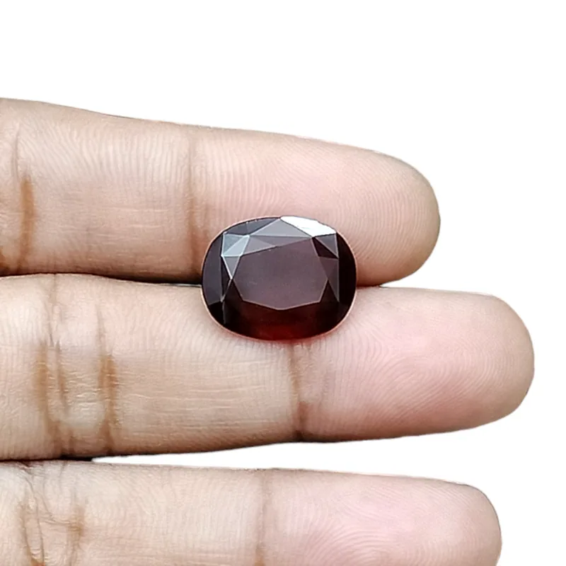 Hessonite (Gomed)- 7.09 Carat (7.79 Ratti) - Origin - Africa