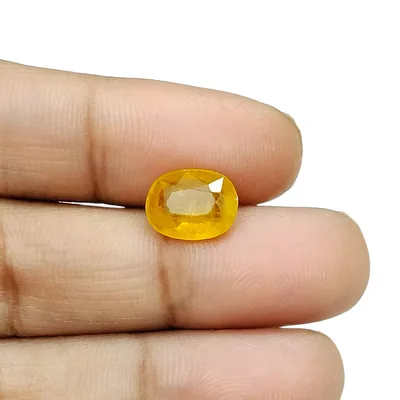 Yellow Sapphire-3.1 Carat (3.5 Ratti)-Origin-Bangkok