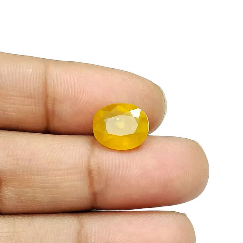 Yellow Sapphire-4.24 Carat (4.65 Ratti)-Origin-Bangkok
