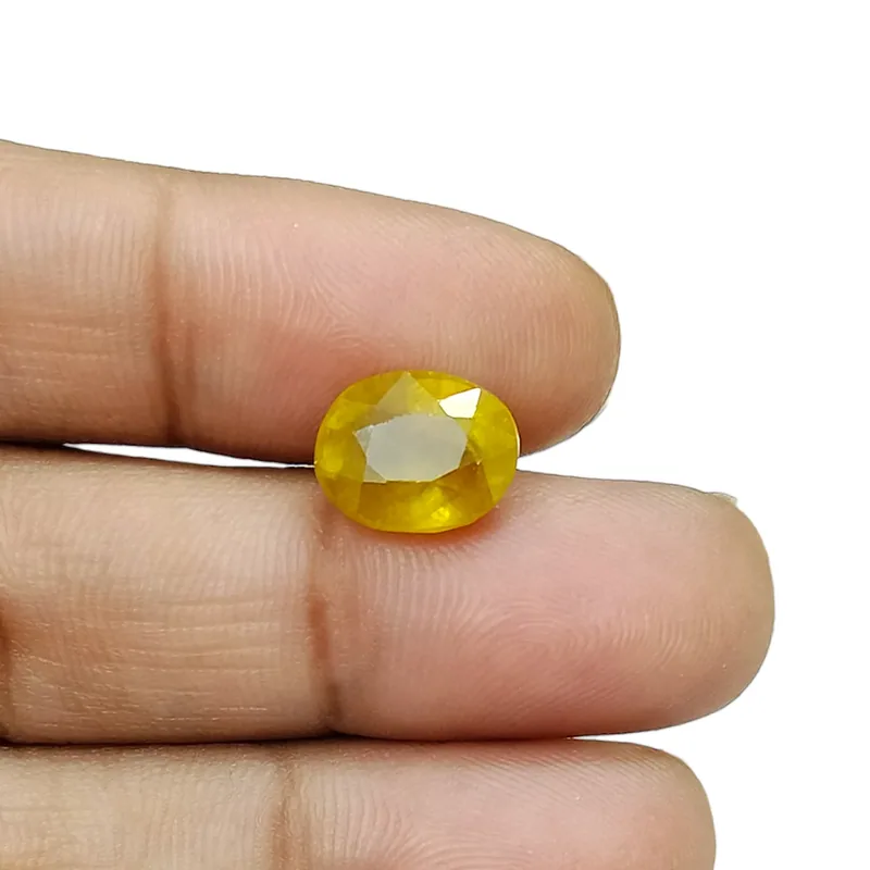 Yellow Sapphire-4.5 Carat (4.94 Ratti)-Origin-Bangkok